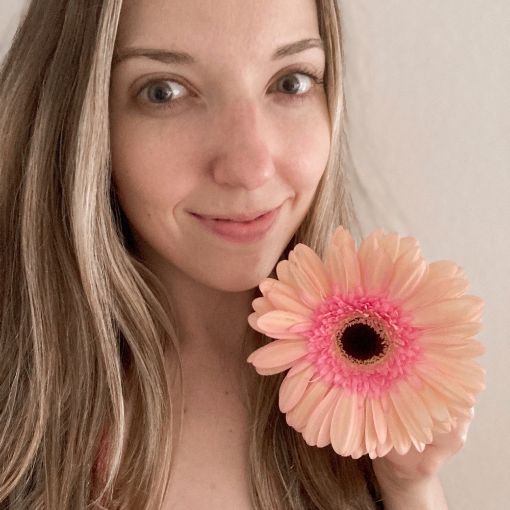 Meet your Posher, Jennifer